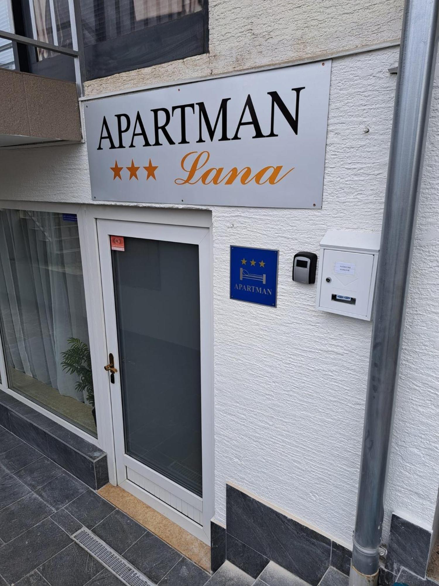 Studio Lana-Near The City Center With Parking Lägenhet Zagreb Exteriör bild